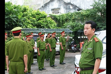 វរះសេនីយ៏ឯកបម្រុង Nguyen Hoang Thang-អ្នករួមចំណែករក្សាភាពសុខសាន្ត ត្រាណនៃការរស់នៅ  - ảnh 1